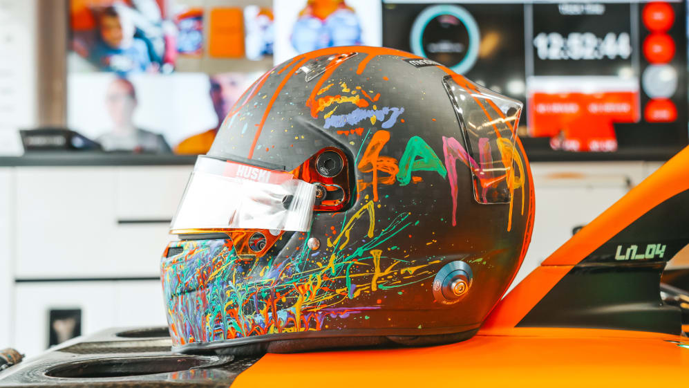lando halo helmet