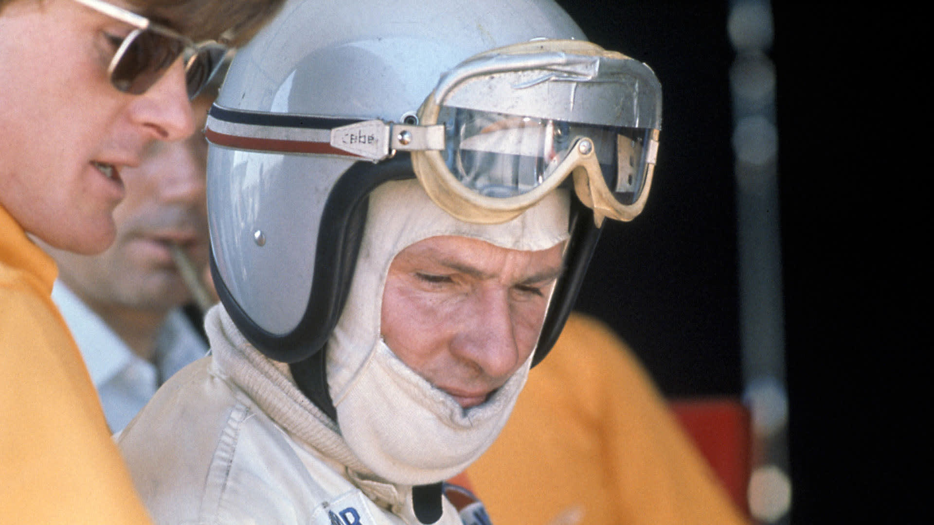 Mclaren Team Honour Founder Bruce Mclaren 50 Years On From His