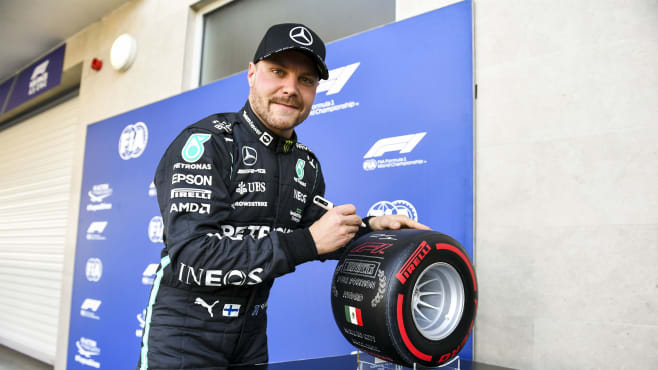 21 Pirelli Pole Position Award Formula 1