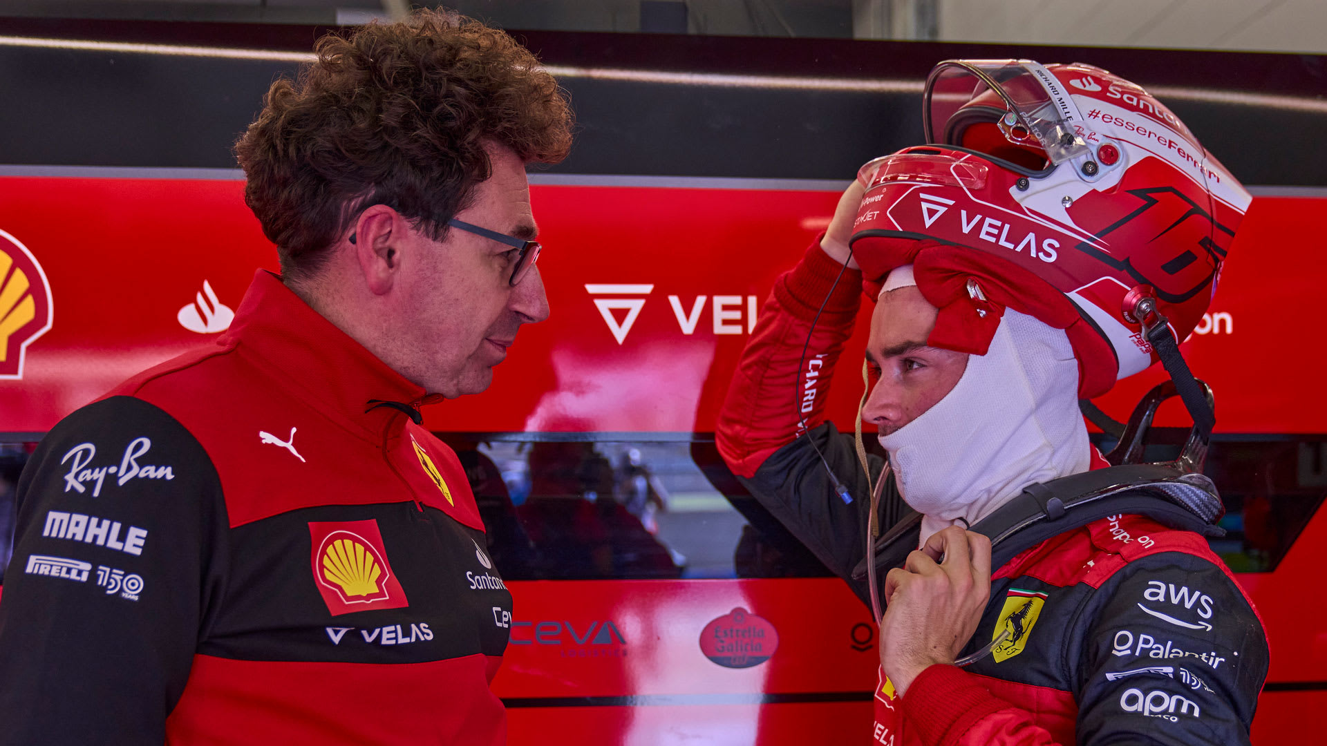 Binotto explains why Ferrari didn't pit British Grand Prix leader Leclerc  behind the Safety Car | Formula 1®