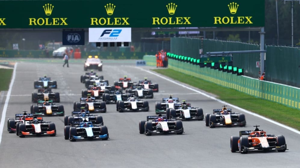 SPA, BELGIUM - AUGUST 28: Felipe Drugovich of Brazil and MP Motorsport (11) leads the field into turn one at the start during the Round 11:Spa-Francorchamps Feature race of the Formula 2 Championship at Circuit de Spa-Francorchamps on August 28, 2022 in Spa, Belgium. (Photo by Alex Pantling - Formula 1/Formula Motorsport Limited via Getty Images)