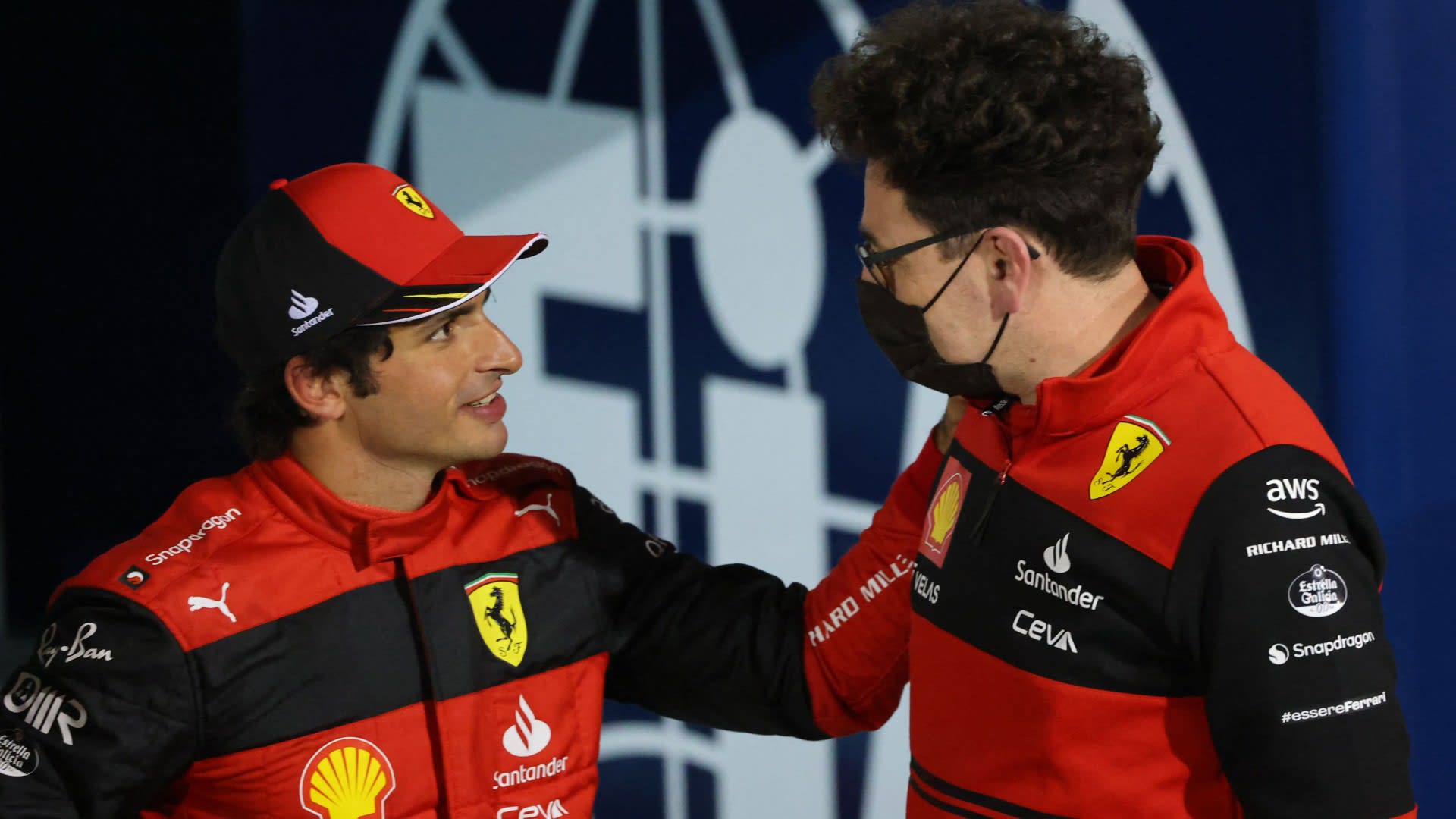 Sainz “extremely close” to signing new Ferrari deal | Formula 1®