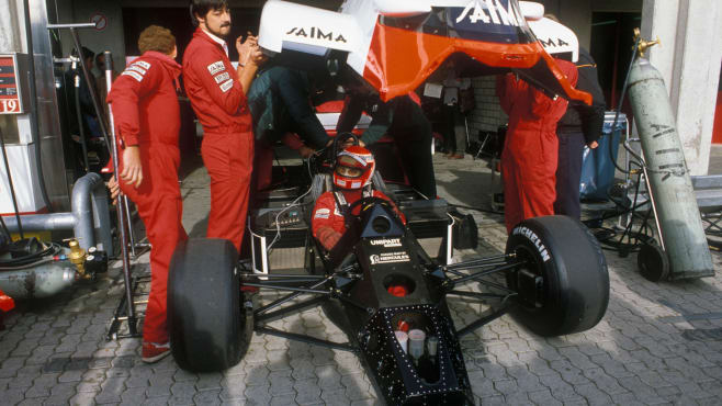 Tech Tuesday How Niki Lauda S Final Title Winning Car The 1984 Mclaren Mp4 2 Changed F1 Formula 1
