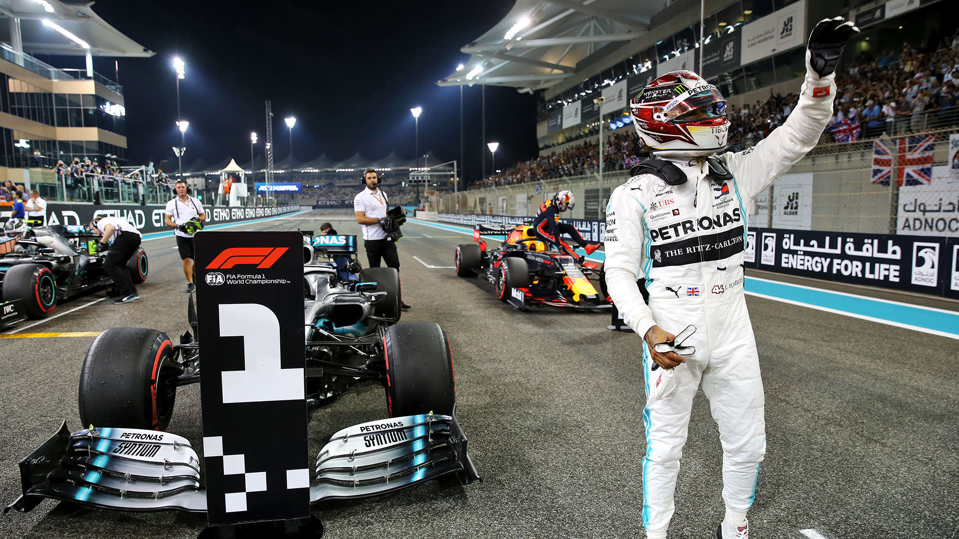 Abu Dhabi Grand Prix 2019 qualifying report: Hamilton on pole for 2019  finale in Abu Dhabi