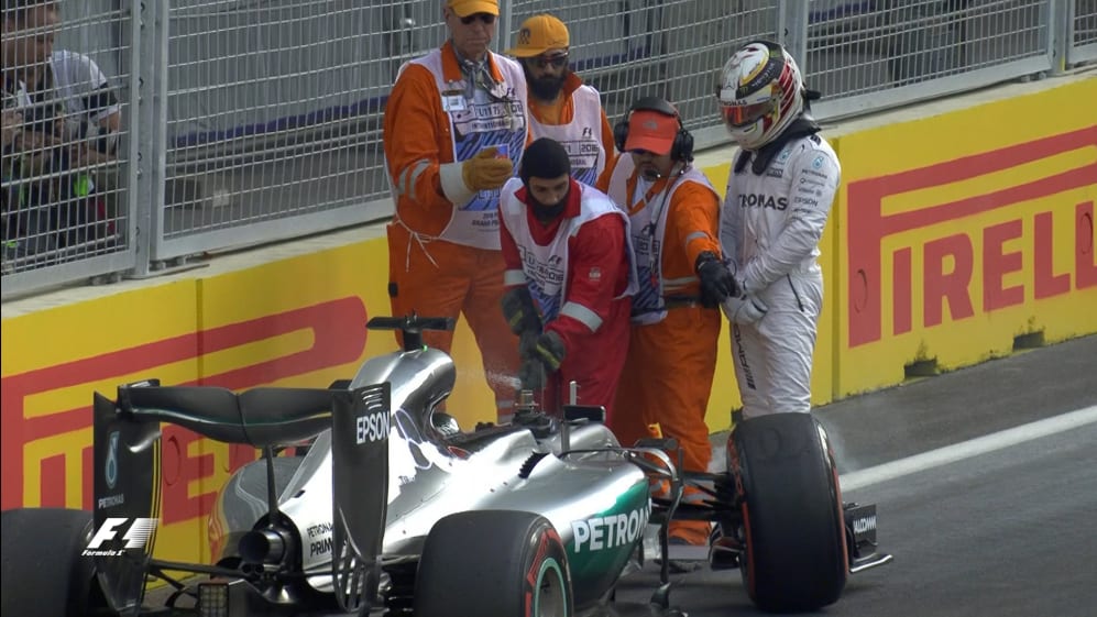 Qualifying: Hamilton crashes out of contention