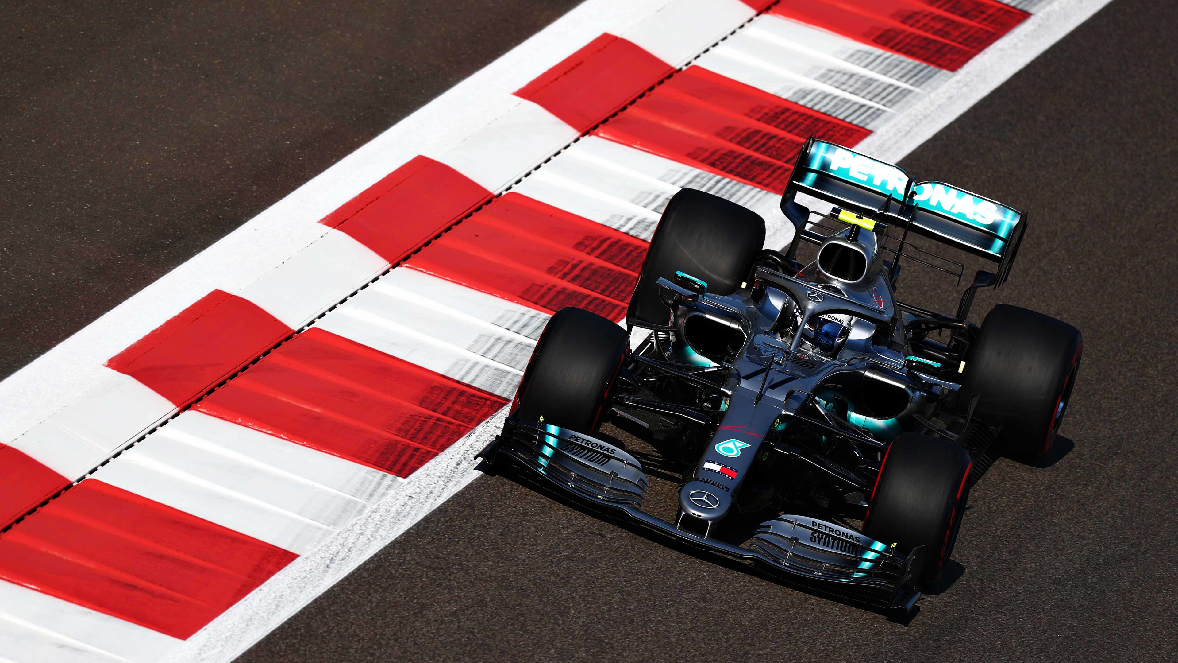 orkester hav det sjovt Express Abu Dhabi Grand Prix 2019 FP1 report & highlights: Bottas heads Verstappen  in opening Abu Dhabi session as Vettel crashes | Formula 1®