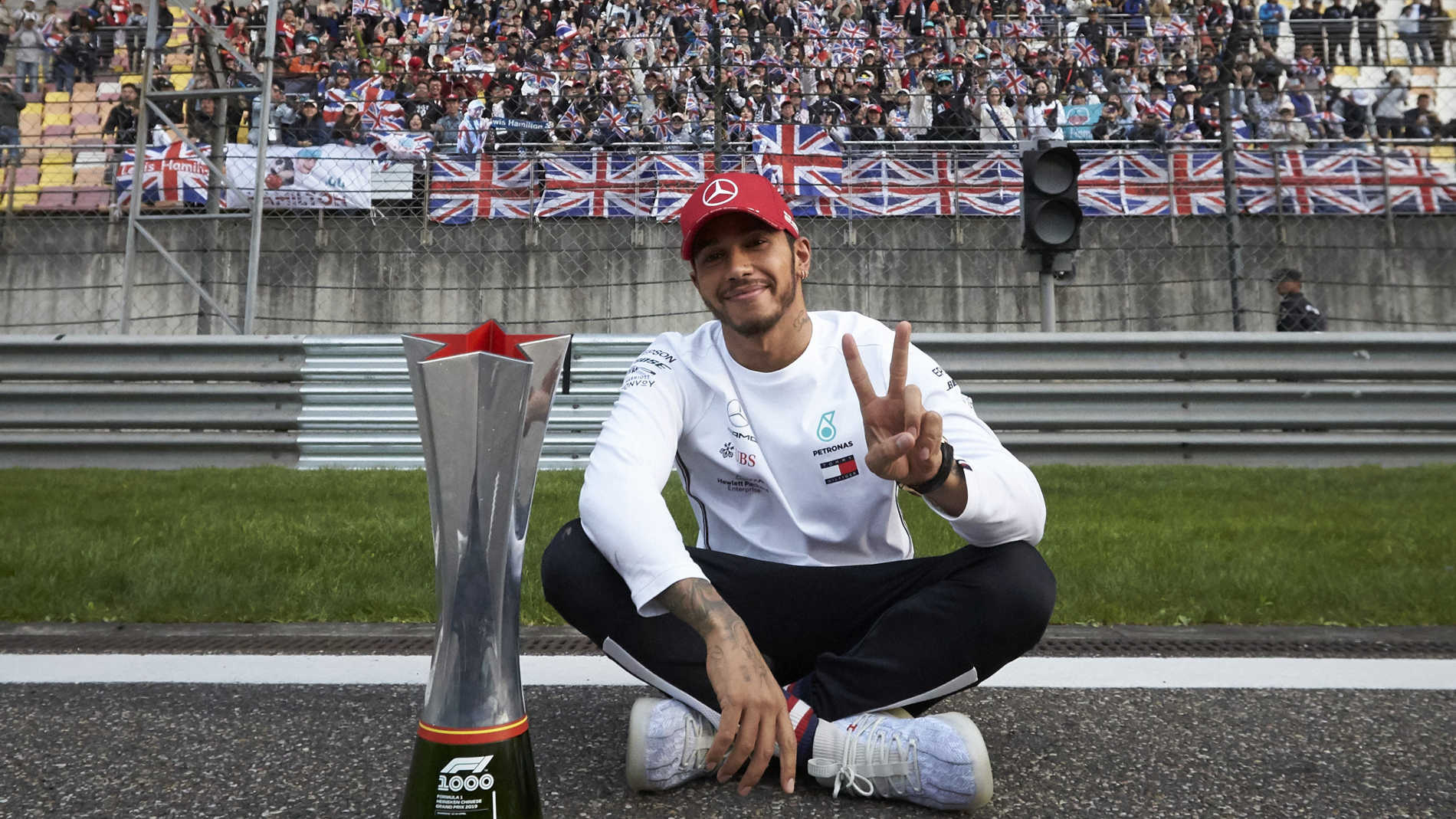 Sophie punch bench The Winners and Losers of the 2019 Chinese Grand Prix | Formula 1®