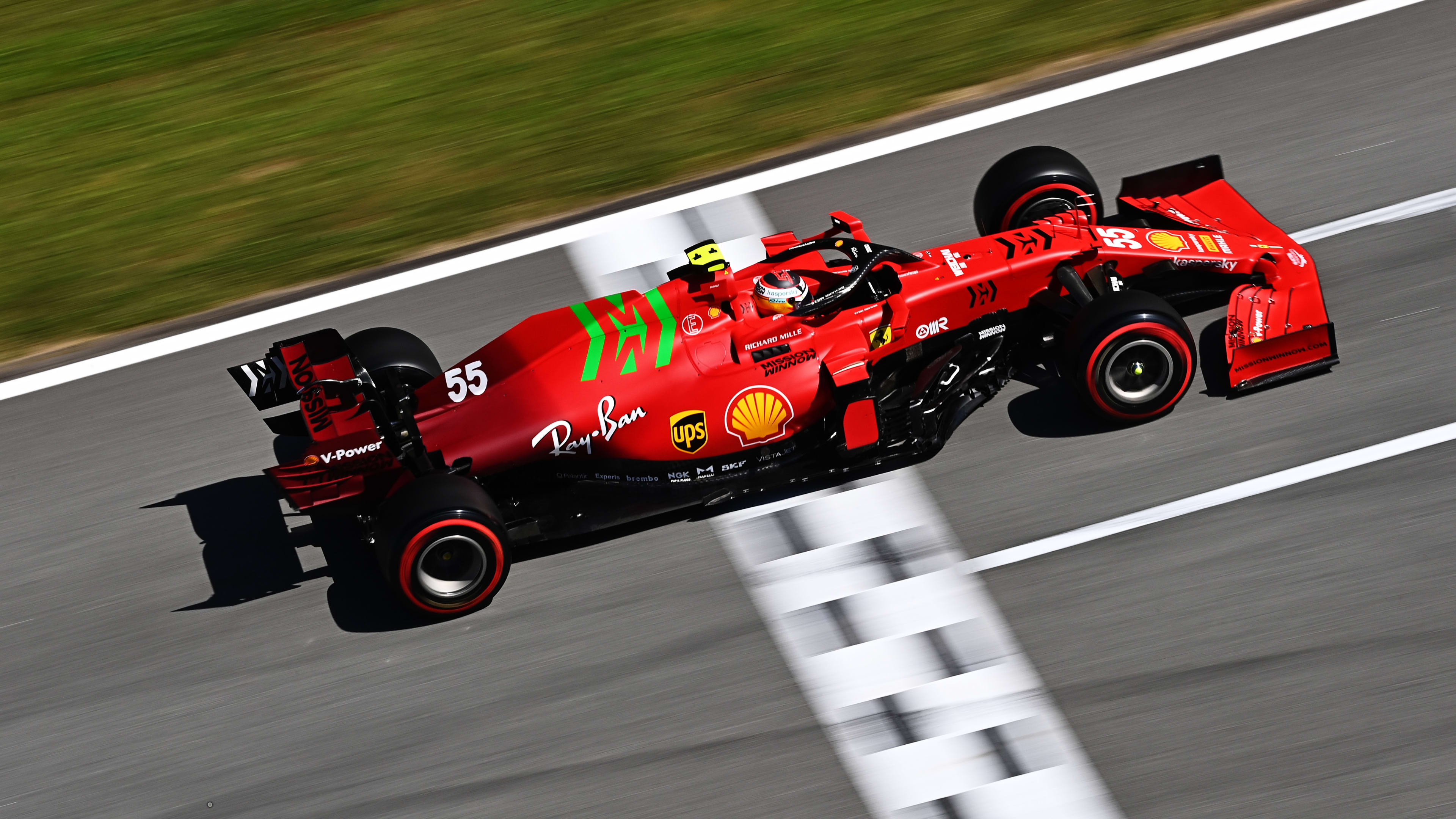 Carlos Sainz left unsatisfied with P7 as he says Ferrari were 'quickest'  midfielders in Spain | Formula 1®
