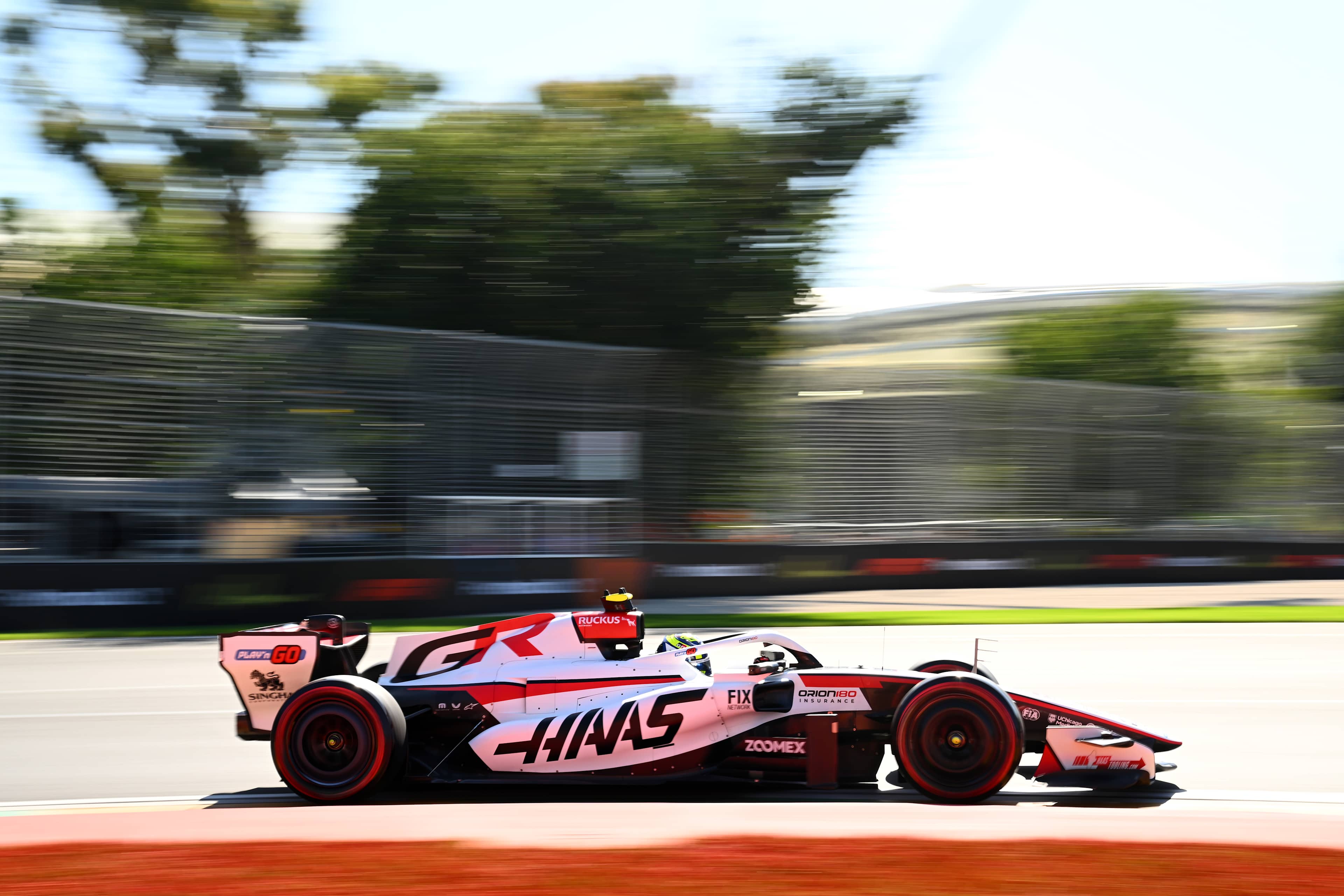 Haas – F1 Racing Team – Ocon, Bearman